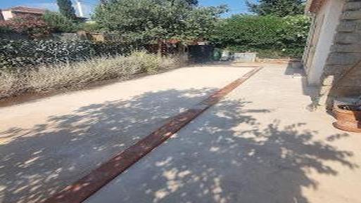 Réalisation d'un terrassement pour terrain de pétanque